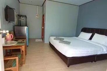 Resort บ้านทุ่ง เคียงบึง รีสอร์ท