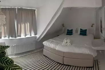 B & B Tx71