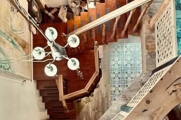 Bed and Breakfast The Urban Chalet