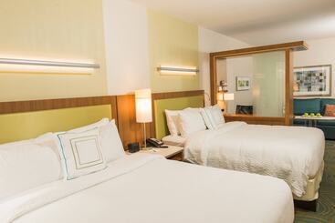 Hotel Springhill Suites By Marriott Buffalo Airport