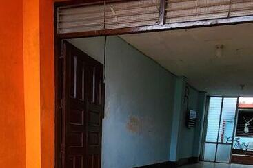 호텔 Hostal Cisne House