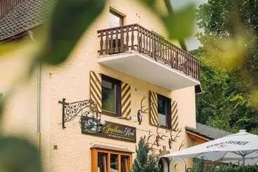 Retkeilymaja Jagdhaus Rech   Ahr