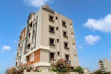 Hotel Oyo Flagship 80938 Devi Guest Rooms