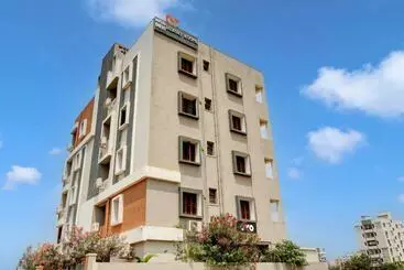 Hotel Oyo Flagship 80938 Devi Guest Rooms