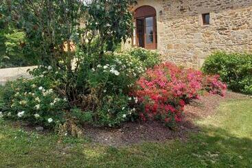 Aamiaismajoitus (B&B) Alpagas De Barres