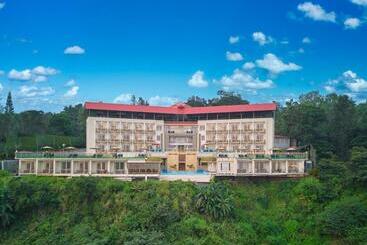 Resort The Cliff By Zuper   Panchgani