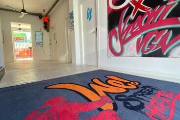 We Street Hostel   El Arenal Albergue Juvenil