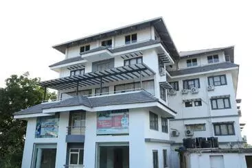 Hotel Hazmi Inn