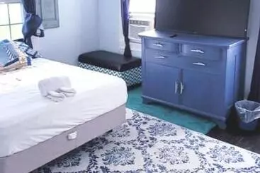 Pensiune Room In Apartment   Blue Room In Delaware