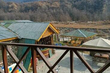 Hot Stuff Hotel Rooms & Restaurant Riverside Resort Pet Friendly