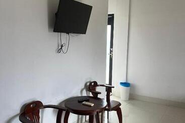 Hotel Khach San Hoan Vu