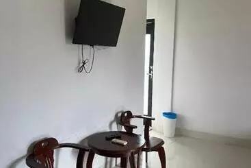 Hotel Khach San Hoan Vu