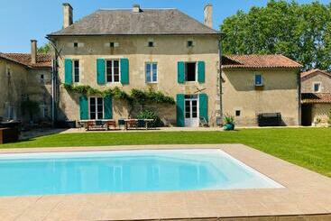 Bed and Breakfast Les Maisons Du Bonheur