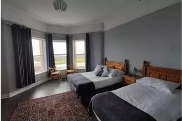 Bed & Breakfast Lobster Lodge