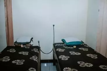 Pensión Kurnia Guest House & Spa
