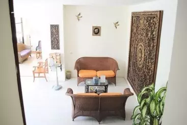 Hotel Penzy Guest House