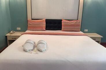 Prs Hotel By Sojourn