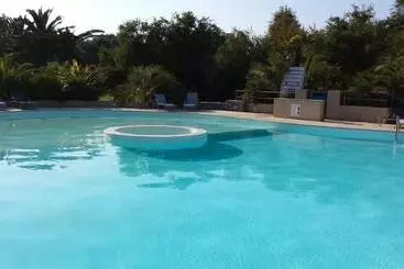 アパートメント Village Vacances La Vallicella