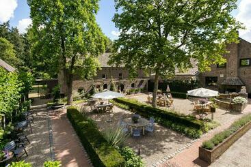 Bed & Breakfast A Casa Nostra   Eenvoud, Huiselijk En Gezellig   Overnachten & Onthaasten, Retraites En Meer