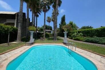 بنسيون Refúgio Do Lago