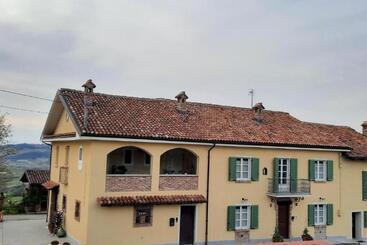 Bed and Breakfast Cà Trifolera Barbaresco   Romantico Cascinale Con Antica Cantina Nel Cuore Delle Langhe   Degustazio