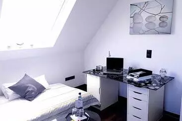 Aamiaismajoitus (B&B) Gästehaus Lifestyle