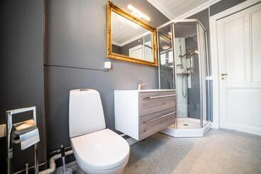 בית מלון כפרי Lærdalsøren Motor Guesthouse