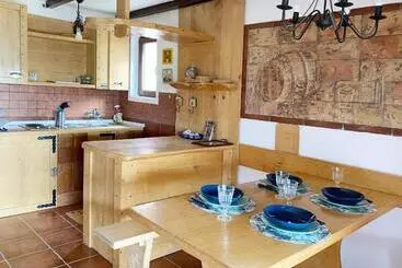 استراحتگاه Zdravkovac Country Club
