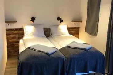 تختخواب و صبحانه Hrafnavellir Guest House