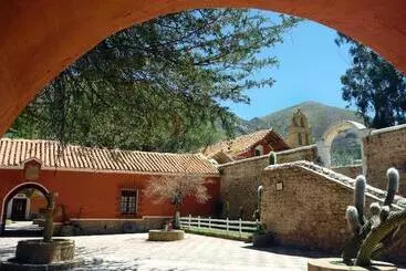 هتل Museo Cayara