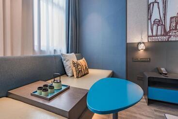 Yiting Hotel Yuanzhou, Shanghai