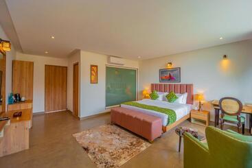 Tree Of Life Vantara Resort & Spa