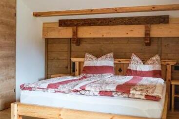 ペンション Haus Am Wald