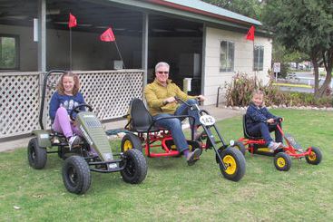 Отель Barossa Tourist Park