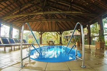 فندق Cabanas Termas