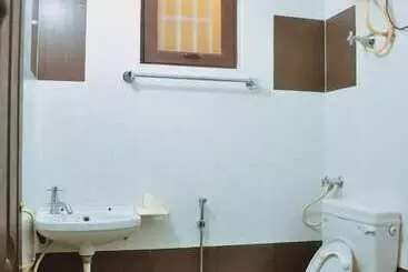 Отель Holiday Break