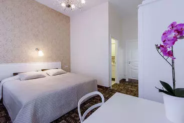 پانسیون Real House