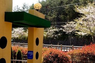 Apartamentos turísticos Happy House