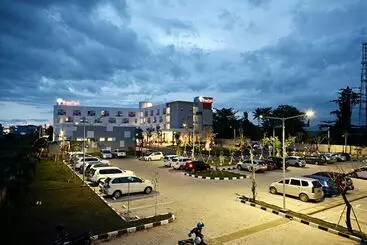 هتل Treepark  Banjarmasin