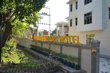 هتل Yangon Airport