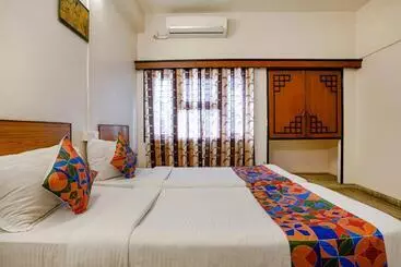 Super Hotel O Padampura Near Railway Station Formerly Shree Maya
