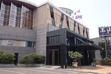 ホテル Esun Villa