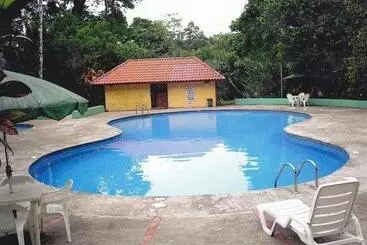 בית מלון כפרי El Pizote Lodge