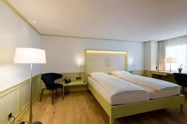 هتل Krone Speicher