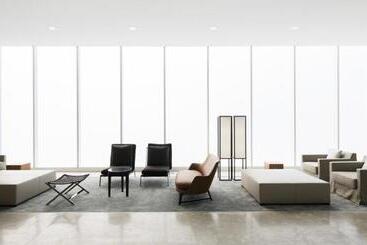 Little National Hotel Canberra