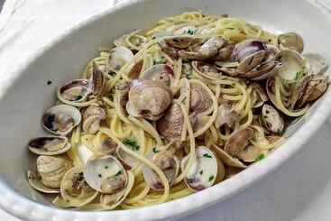 בית מלון כפרי Ristorante Il Grillo