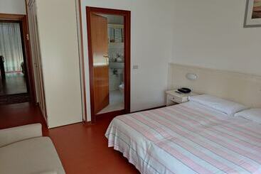 酒店 Ristorante Il Grillo