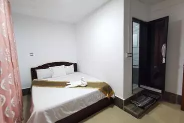 هتل Invito Guesthouse