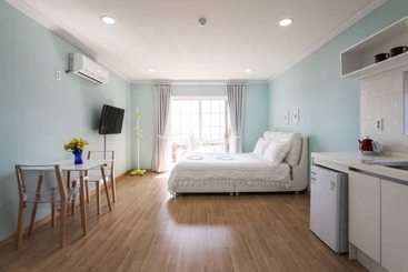 호텔 Jeju Jubilee Pension