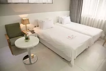 Reve Hotel Jeju